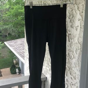 Lulu leggings with mesh sides on calves